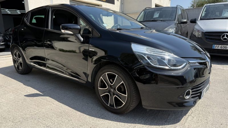 RENAULT CLIO IV 1.2 16V 75 LIMITED 2015