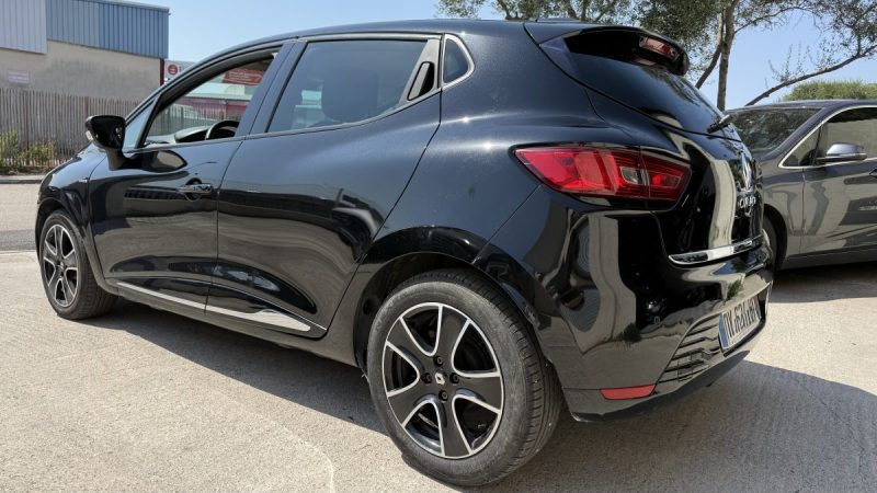 RENAULT CLIO IV 1.2 16V 75 LIMITED 2015