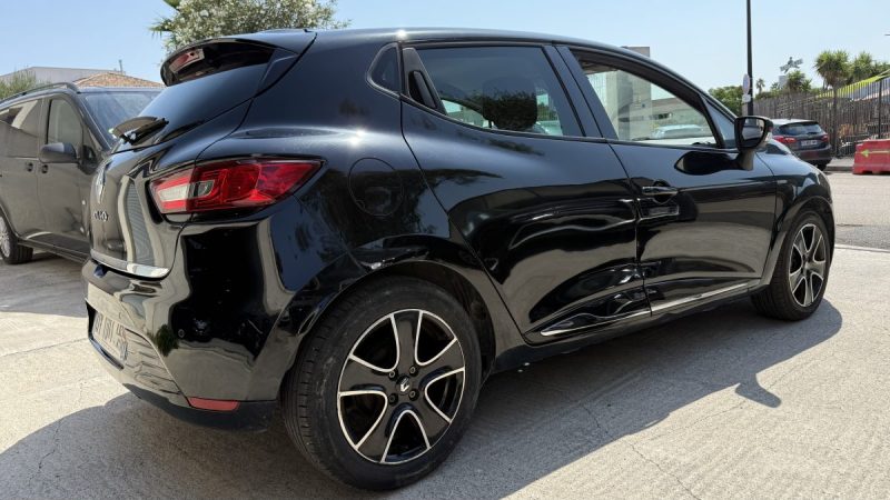 RENAULT CLIO IV 1.2 16V 75 LIMITED 2015