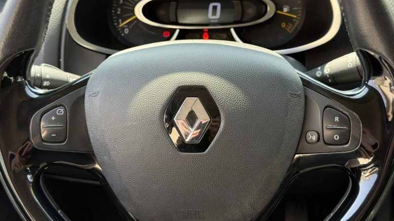 RENAULT CLIO IV 1.2 16V 75 LIMITED 2015