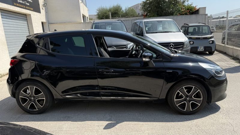 RENAULT CLIO IV 1.2 16V 75 LIMITED 2015