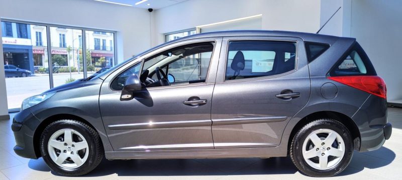PEUGEOT 207 SW 1.4 95CV TOIT PANORAMIQUE GARANTIE 6MOIS