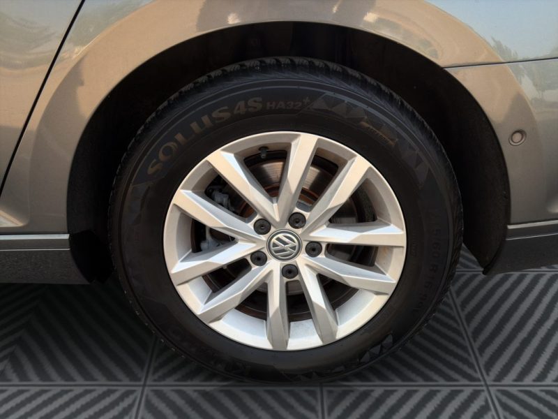VOLKSWAGEN PASSAT SW 2.0 TDI 150 cv Confortline Business DSG6 / Toit ouvrant panoramique
