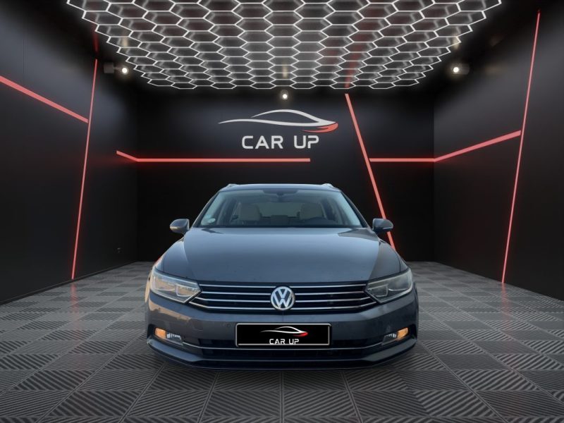 VOLKSWAGEN PASSAT SW 2.0 TDI 150 cv Confortline Business DSG6 / Toit ouvrant panoramique