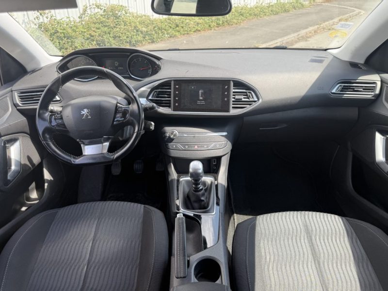 PEUGEOT 308 II 1.6 BLUE HDI 115 ALLURE 2017