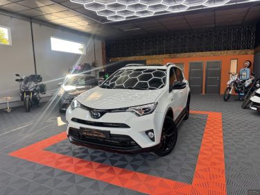 TOYOTA RAV4 HYBRIDE BLACK EDITION 197CH 2WD CVT 1ER MAIN - GARANTIE 12 - 60 MOIS