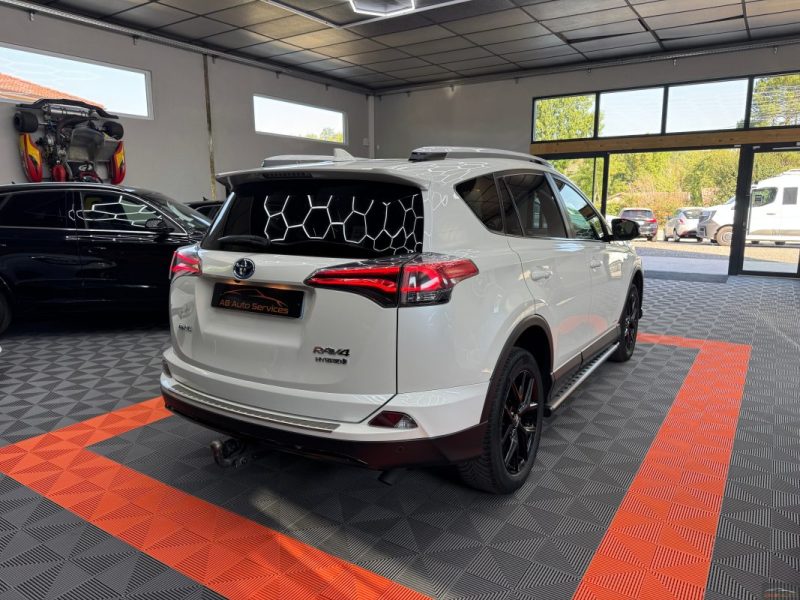 TOYOTA RAV4 HYBRIDE BLACK EDITION 197CH 2WD CVT 1ER MAIN - GARANTIE 12 - 60 MOIS