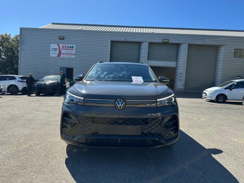 VOLKSWAGEN TIGUAN 2.0 TDI 150CV R-LINE DSG7 NEUF JAMAIS IMMATRICULÉ PRIX HT POUR EXPORT 