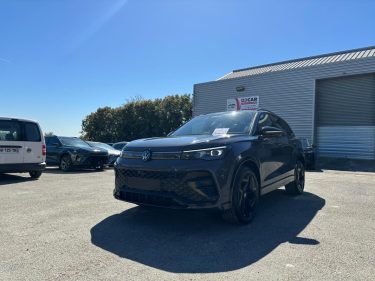 VOLKSWAGEN TIGUAN 2.0 TDI 150CV R-LINE DSG7 NEUF JAMAIS IMMATRICULÉ PRIX HT POUR EXPORT 