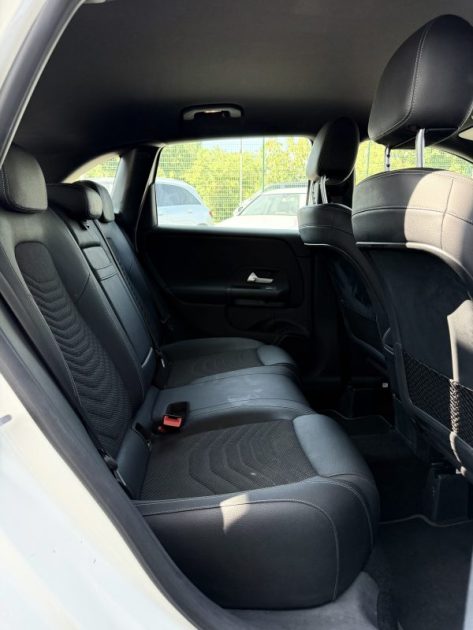 MERCEDES  CLASSE B III 180 D PROGRESSIVE LINE 7G-DCT 2019