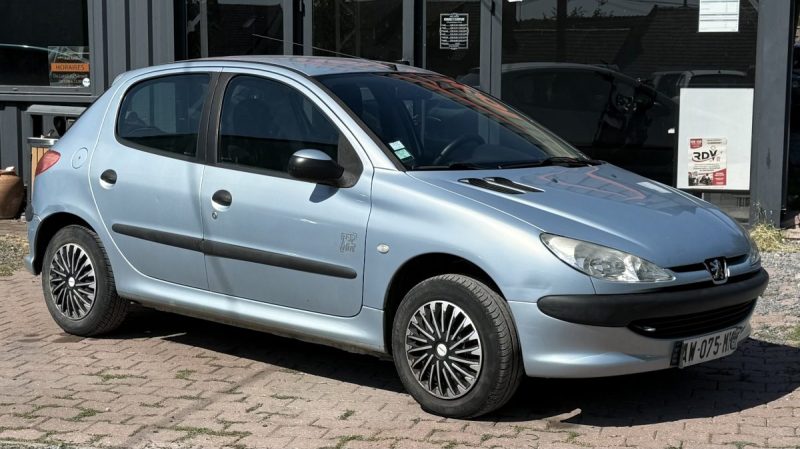 PEUGEOT 206 XR PRESENCE 1.4 HDI 2004