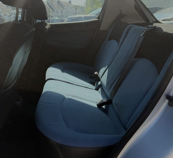 PEUGEOT 206 XR PRESENCE 1.4 HDI 2004