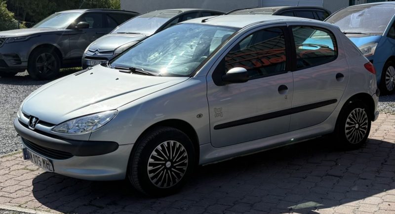 PEUGEOT 206 XR PRESENCE 1.4 HDI 2004