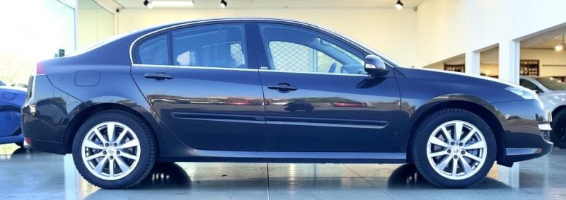 RENAULT LAGUNA 2.0 DCI 4CONTROL TOMTOM GARANTIE 6MOIS