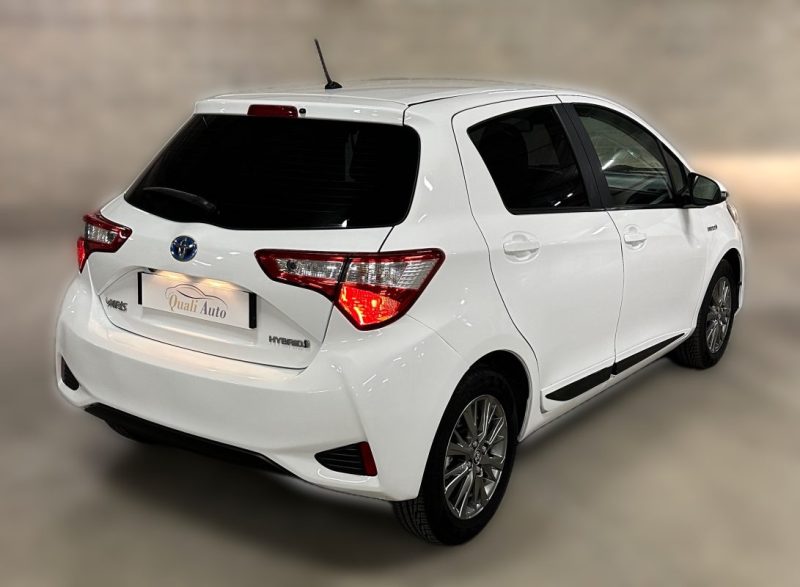 TOYOTA YARIS 100H DYNAMIC