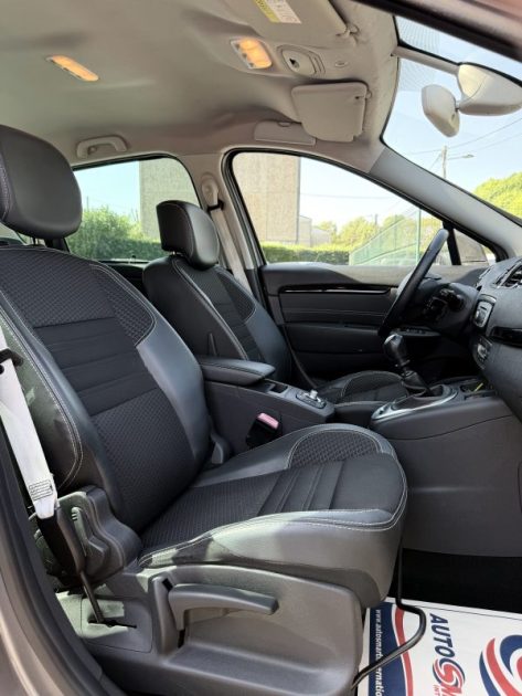RENAULT MEGANE SCENIC III 1.6 DCI 130 CH BOSE EDITION 2014
