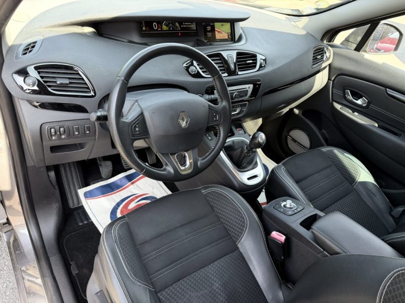 RENAULT MEGANE SCENIC III 1.6 DCI 130 CH BOSE EDITION 2014