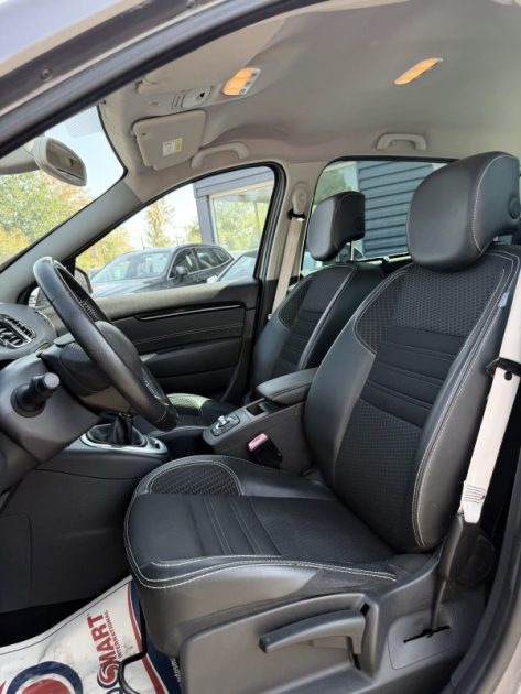 RENAULT MEGANE SCENIC III 1.6 DCI 130 CH BOSE EDITION 2014