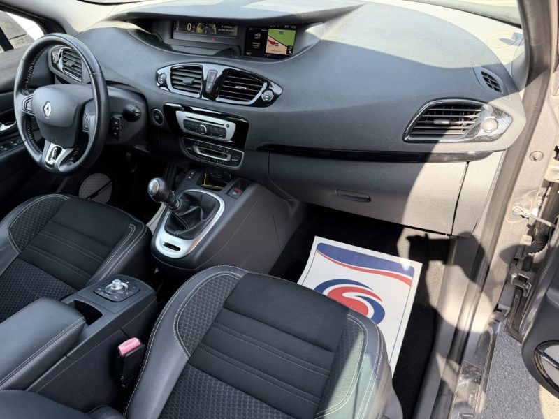 RENAULT MEGANE SCENIC III 1.6 DCI 130 CH BOSE EDITION 2014
