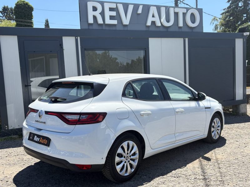 4991 HT / Renault Megane IV Société 2 places dCi 90ch Air Nav / GPS / Ecran tactile / Radars recul 1