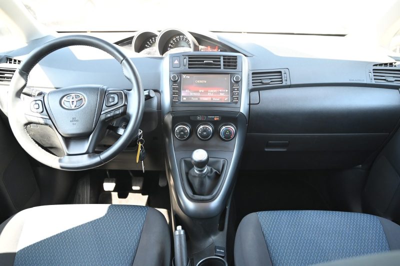 TOYOTA VERSO 132 VVTI TENDANCE 2016