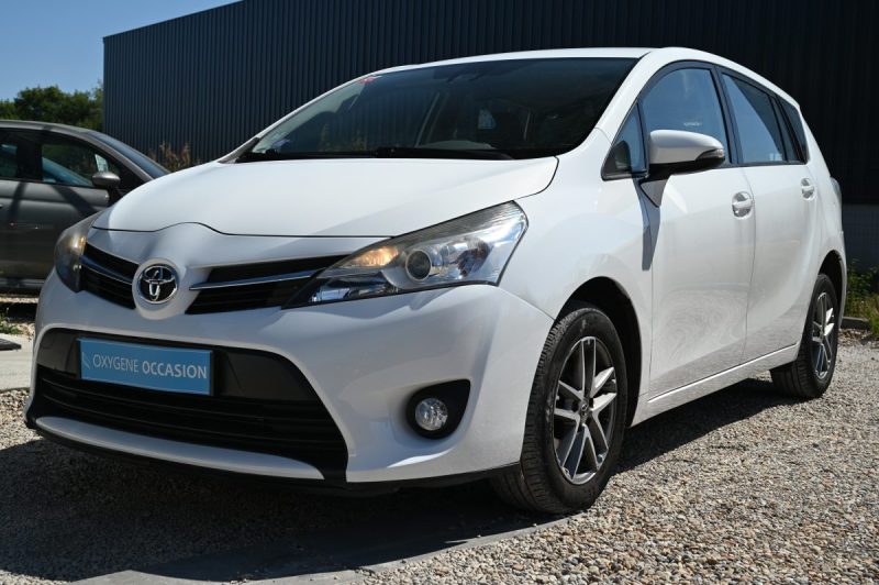 TOYOTA VERSO 132 VVTI TENDANCE 2016