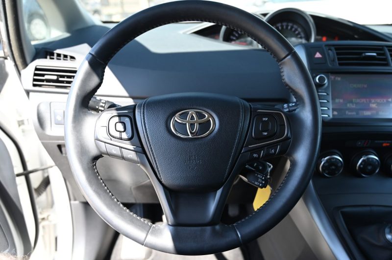 TOYOTA VERSO 132 VVTI TENDANCE 2016