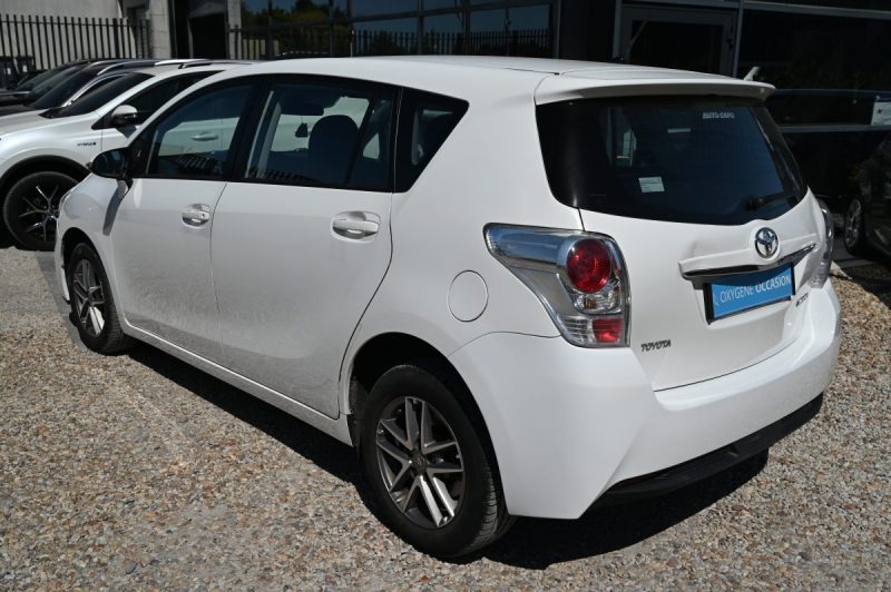TOYOTA VERSO 132 VVTI TENDANCE 2016
