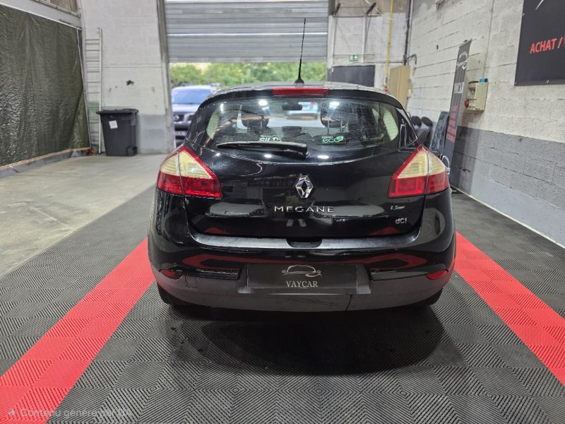 RENAULT MEGANE 3 III 1.6 DCI 130 DYNAMIQUE, 2ème Main, Radar de Recul, Clim, Entretien Renault