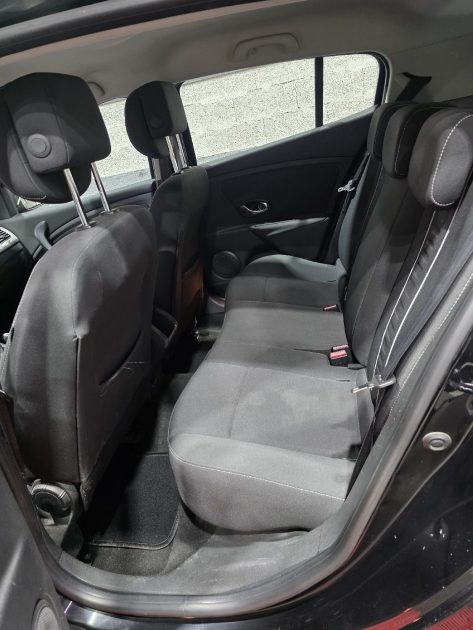 RENAULT MEGANE 3 III 1.6 DCI 130 DYNAMIQUE, 2ème Main, Radar de Recul, Clim, Entretien Renault