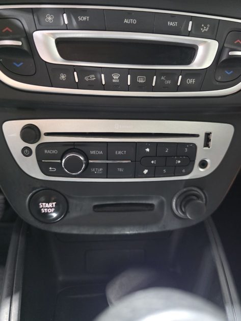 RENAULT MEGANE 3 III 1.6 DCI 130 DYNAMIQUE, 2ème Main, Radar de Recul, Clim, Entretien Renault