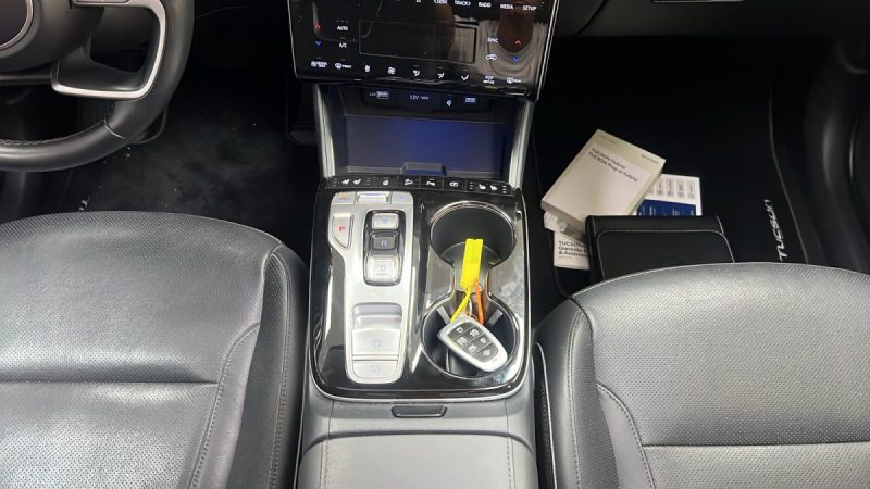 HYUNDAI TUCSON 1.6 PHEV 265cv EXECUTIVE TOIT PANORAMIQUE/1 ERE MAIN/TVA RECUPERABLE