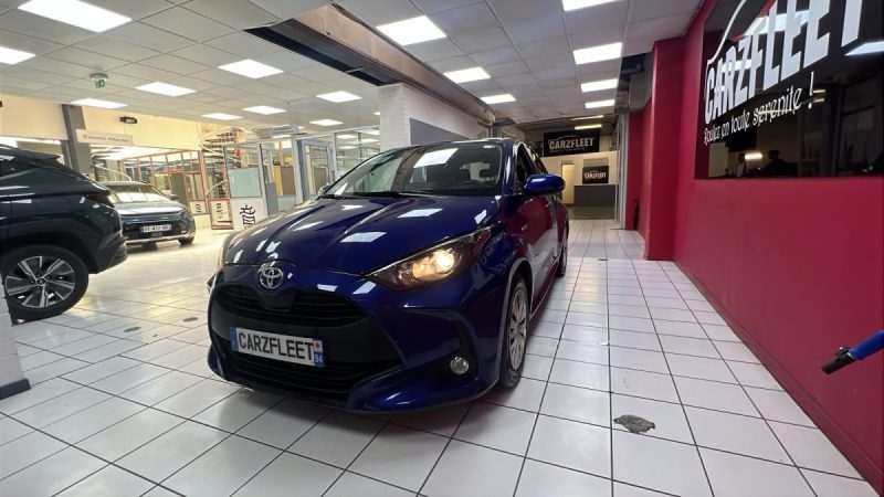 TOYOTA YARIS 4 DYNAMIC BUSINESS 116cv HYBRIDE/1 ERE MAIN/TVA RECUPERABLE