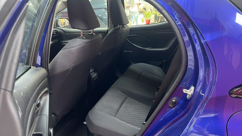 TOYOTA YARIS 4 DYNAMIC BUSINESS 116cv HYBRIDE/1 ERE MAIN/TVA RECUPERABLE