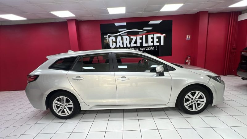 TOYOTA COROLLA TOURING SPORTS HYBRIDE 1.8 DYNAMIC BUSINESS 122cv/1 ERE MAIN/TVA RECUPERABLE