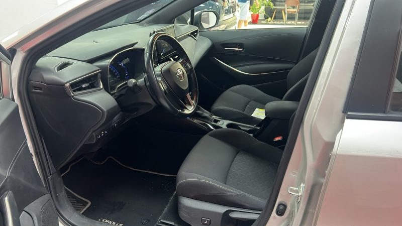 TOYOTA COROLLA TOURING SPORTS HYBRIDE 1.8 DYNAMIC BUSINESS 122cv/1 ERE MAIN/TVA RECUPERABLE