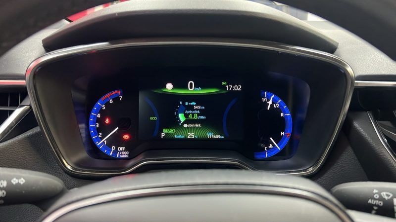 TOYOTA COROLLA TOURING SPORTS HYBRIDE 1.8 DYNAMIC BUSINESS 122cv/1 ERE MAIN/TVA RECUPERABLE