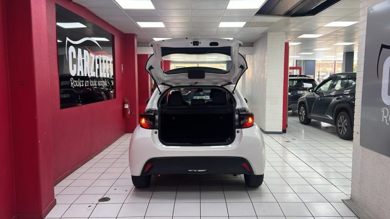TOYOTA YARIS 4 DYNAMIC BUSINESS 116cv HYBRIDE/1 ERE MAIN/TVA RECUPERABLE