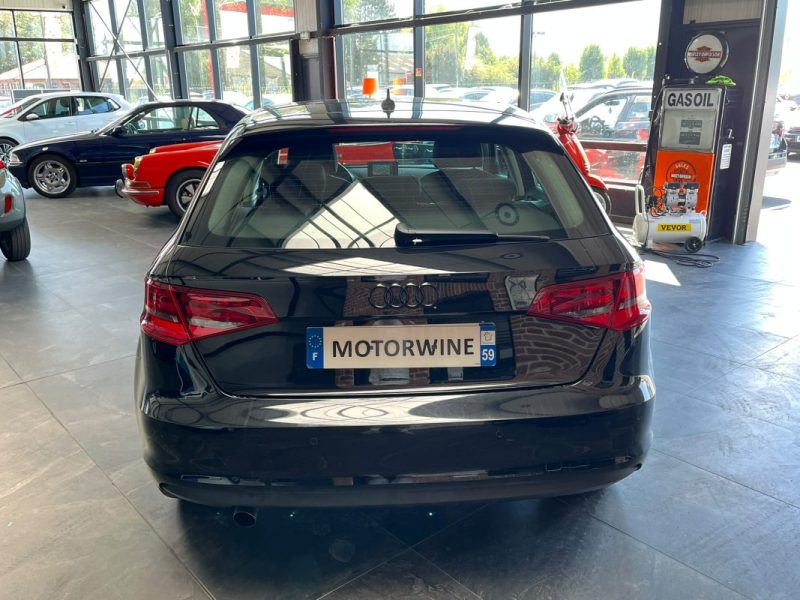 🚗 AUDI A3 1.6 TDI 110ch ⚙️ AMBITION LUXE 📡 Radars de recul ❄️ Climatisation