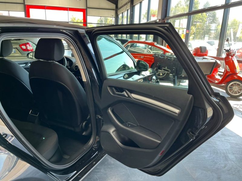 🚗 AUDI A3 1.6 TDI 110ch ⚙️ AMBITION LUXE 📡 Radars de recul ❄️ Climatisation