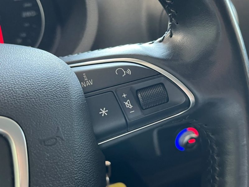 🚗 AUDI A3 1.6 TDI 110ch ⚙️ AMBITION LUXE 📡 Radars de recul ❄️ Climatisation