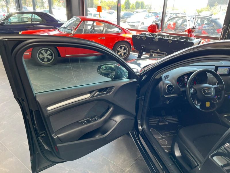 🚗 AUDI A3 1.6 TDI 110ch ⚙️ AMBITION LUXE 📡 Radars de recul ❄️ Climatisation