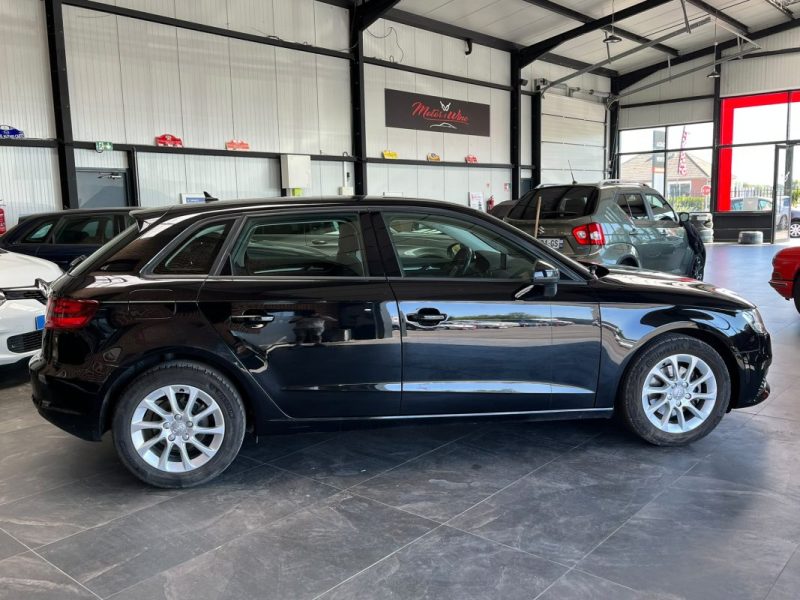 🚗 AUDI A3 1.6 TDI 110ch ⚙️ AMBITION LUXE 📡 Radars de recul ❄️ Climatisation