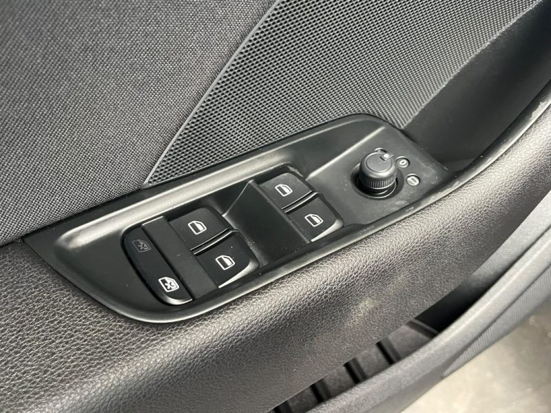 🚗 AUDI A3 1.6 TDI 110ch ⚙️ AMBITION LUXE 📡 Radars de recul ❄️ Climatisation