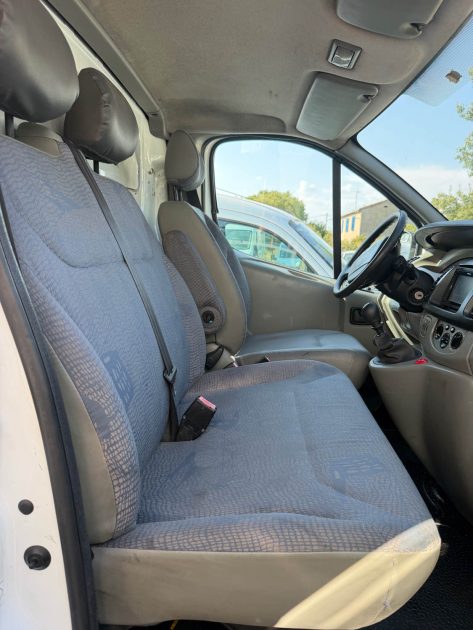 RENAULT TRAFIC L1H1 1.9DCI 100CV PACK  CLIM 2006