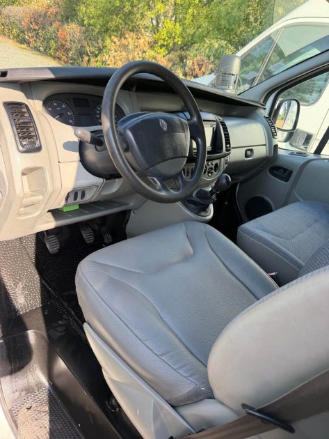 RENAULT TRAFIC L1H1 1.9DCI 100CV PACK  CLIM 2006
