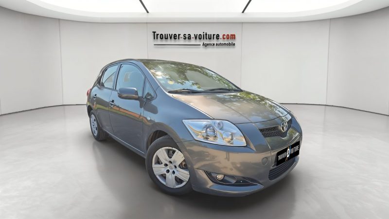TOYOTA AURIS 90 D4D TERRA 2008 90 ch Climatisation
