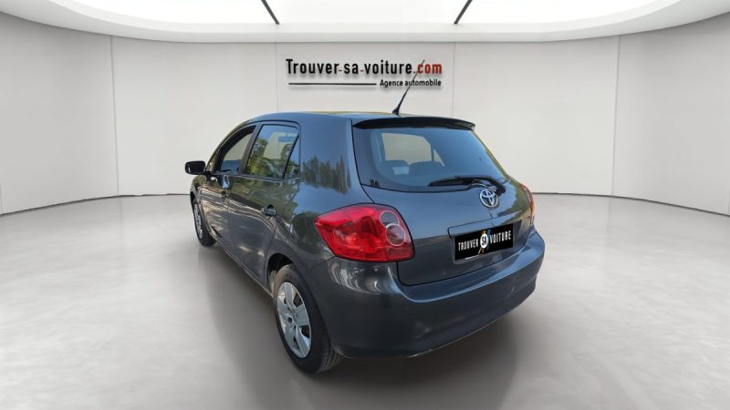 TOYOTA AURIS 90 D4D TERRA 2008 90 ch Climatisation