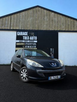 Peugeot 206+ 1.1i EMBRAYAGE ET DISTRIBUTION NEUF REVISION OK