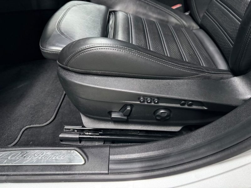ALFA ROMEO GIULIA 2.2D 190 SUPER AT 2020